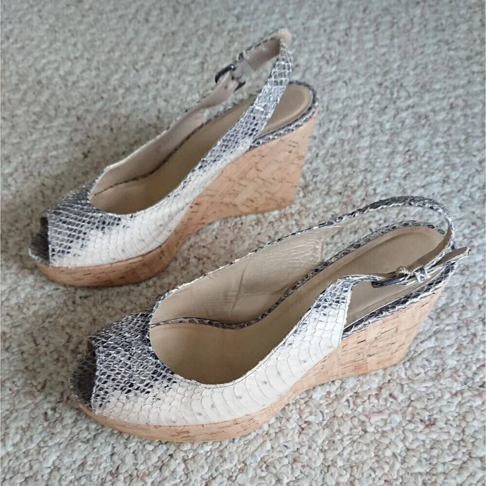 Stuart Weitzman Jean Snake-Embossed Leather Slingback Wedge Sandal Size 8M